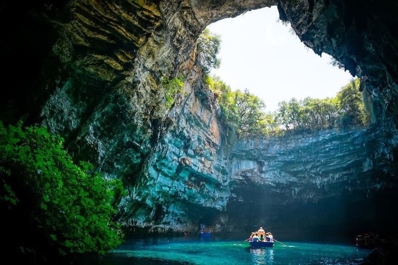 Phong Nha Cave