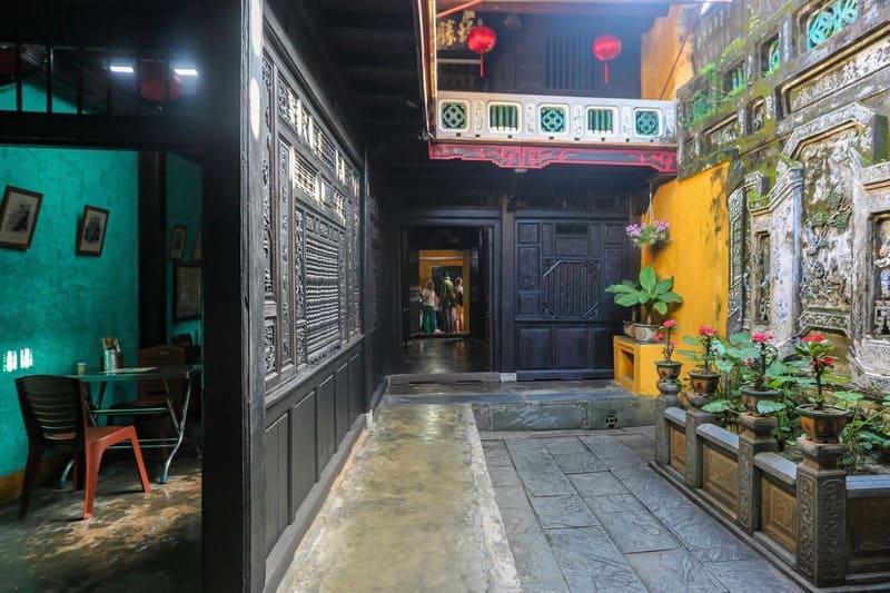 The peaceful courtyard