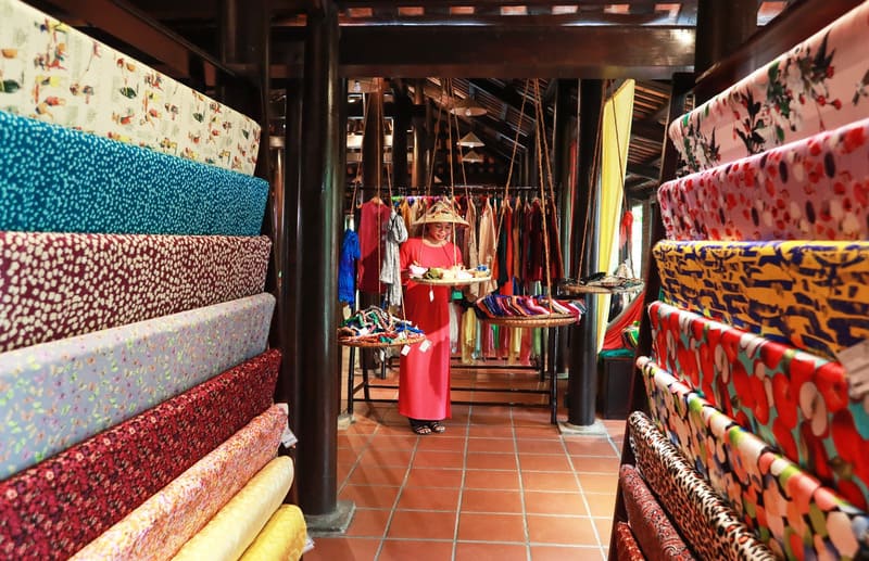 Tailor-made clothing in Hoi An