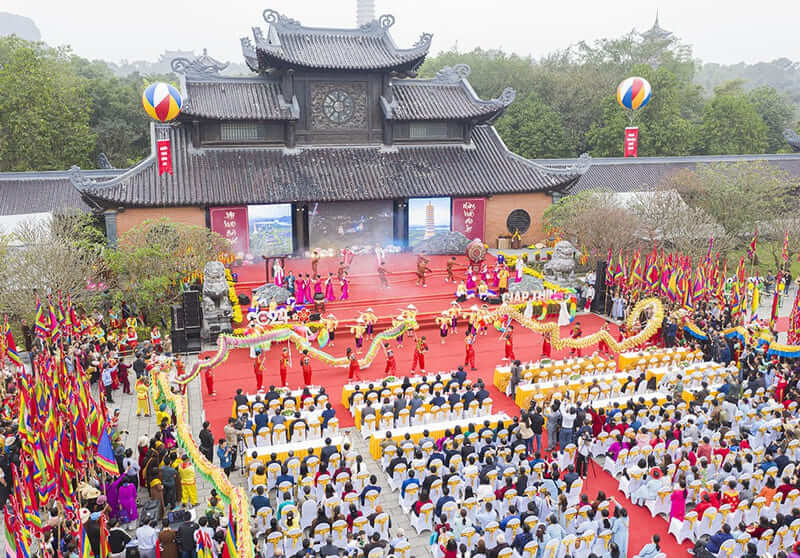 Pagoda Festival