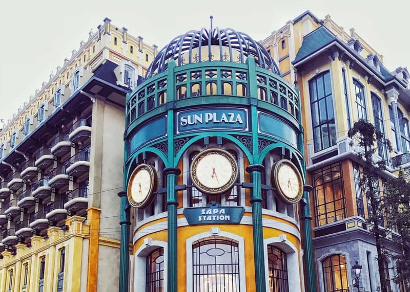 Sun Plaza’s yellow facade