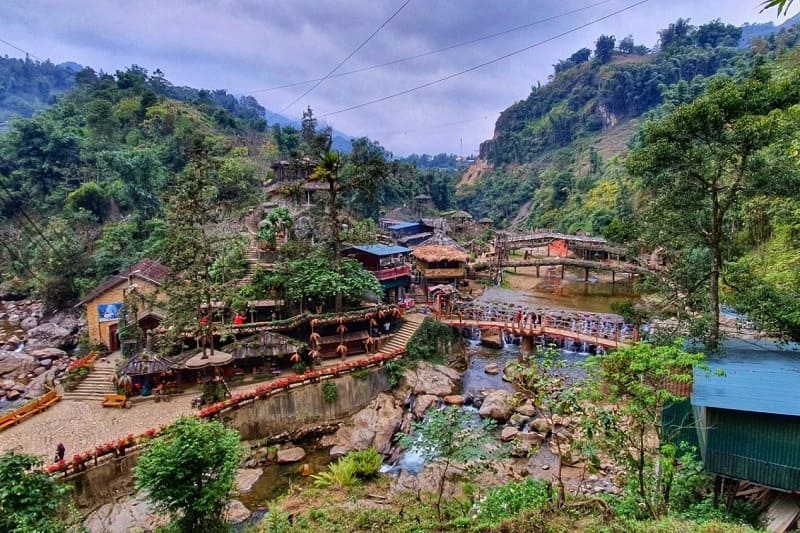 Cat Cat Village