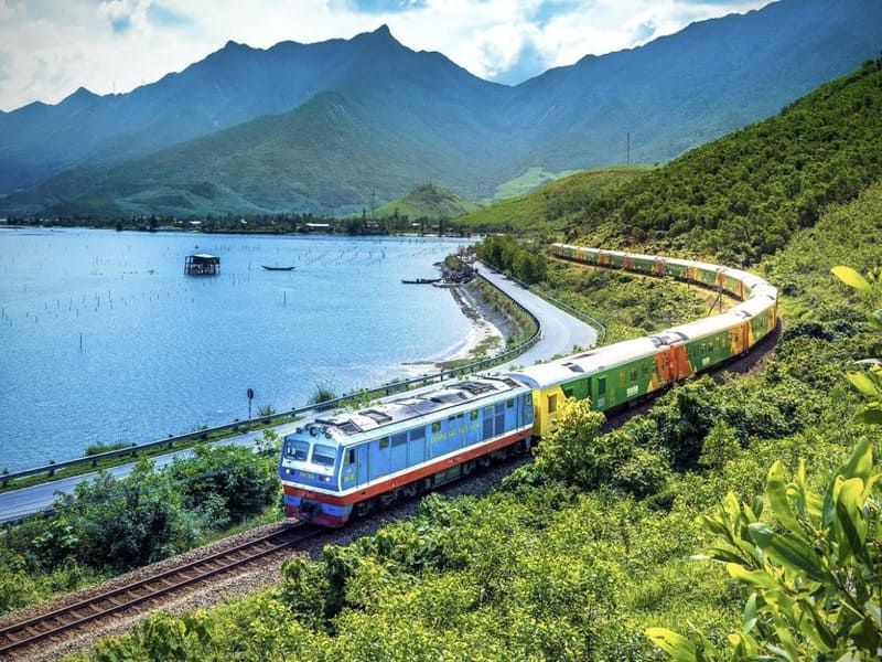 Vietnam trains