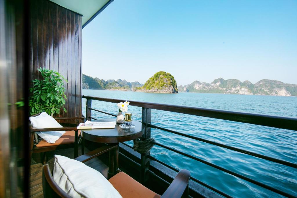Peony Cruise