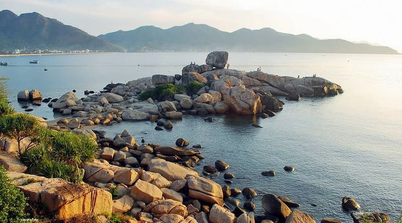 Hon Chong Beach