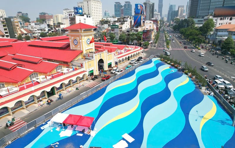 Ben Thanh Market