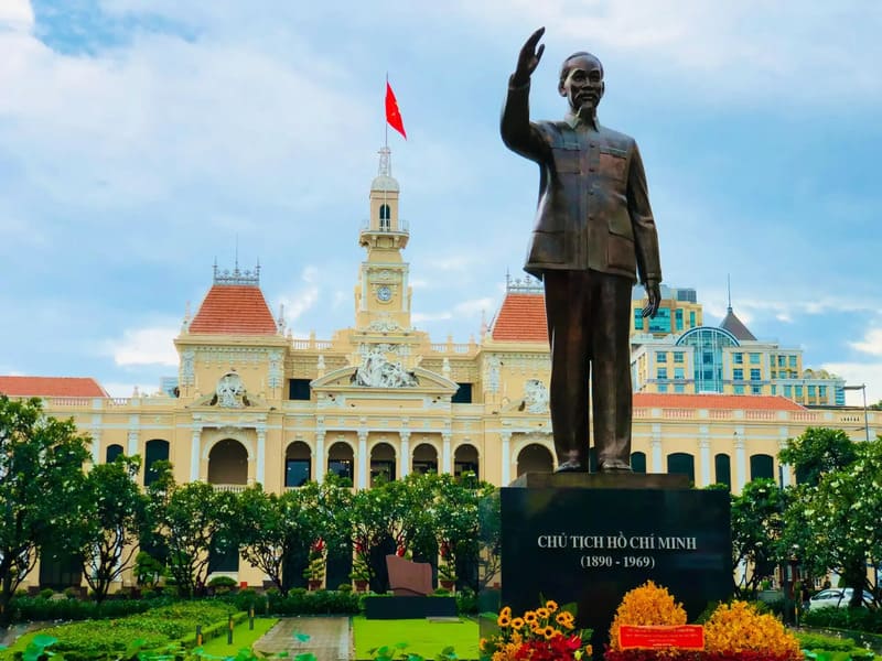 Ho Chi Minh Statue