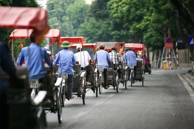 Cyclo ride in Hanoi Old Quarter