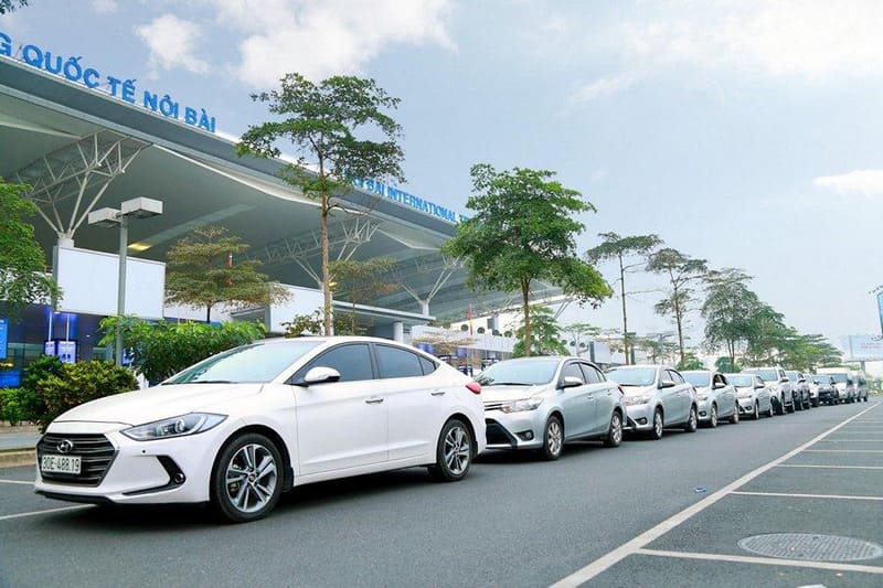 Private car transfer from Noi Bai Airport