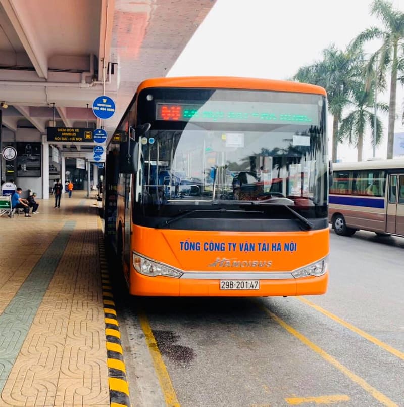 Public bus options from Noi Bai Airport