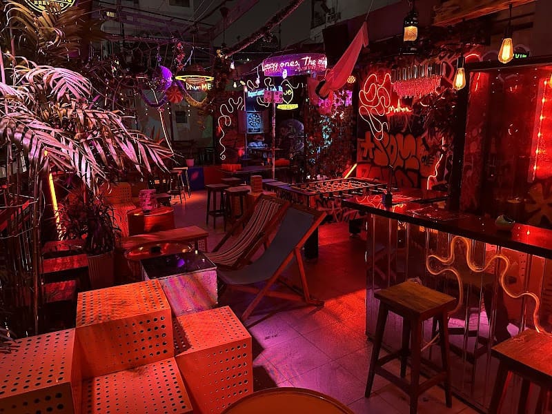 Boosh Rooftop Bar