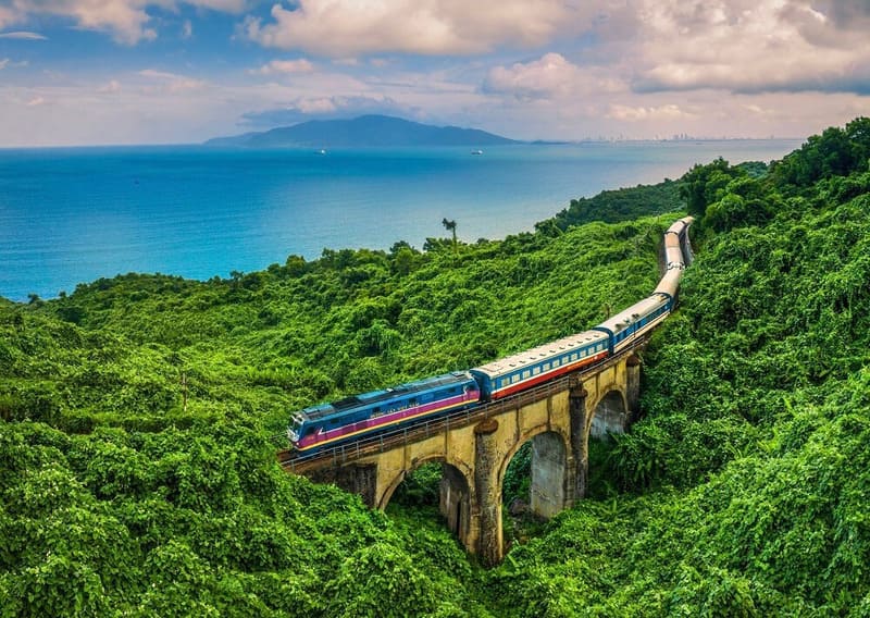 How to travel around Central Vietnam