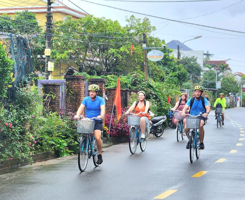 Cycling in Hoi An
