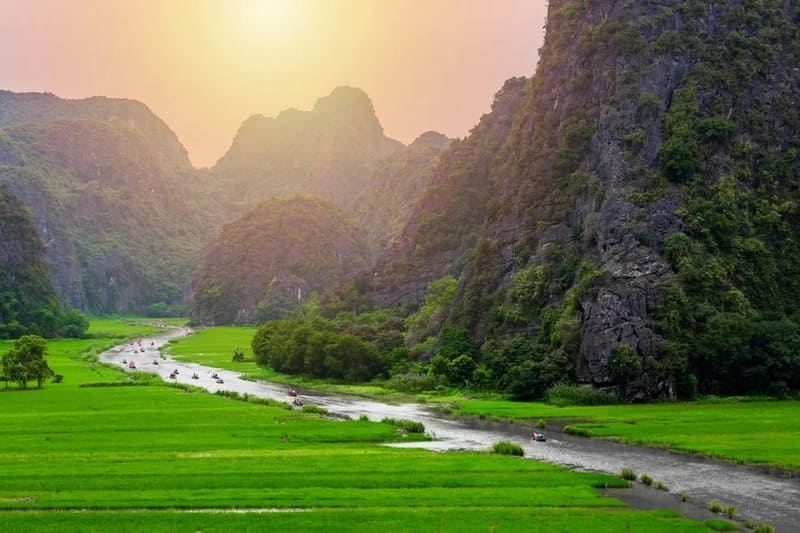 Trang An mountains in Ninh Binh