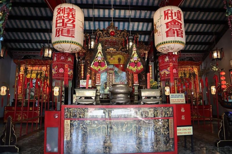 Worship pavilion and main sanctuary
