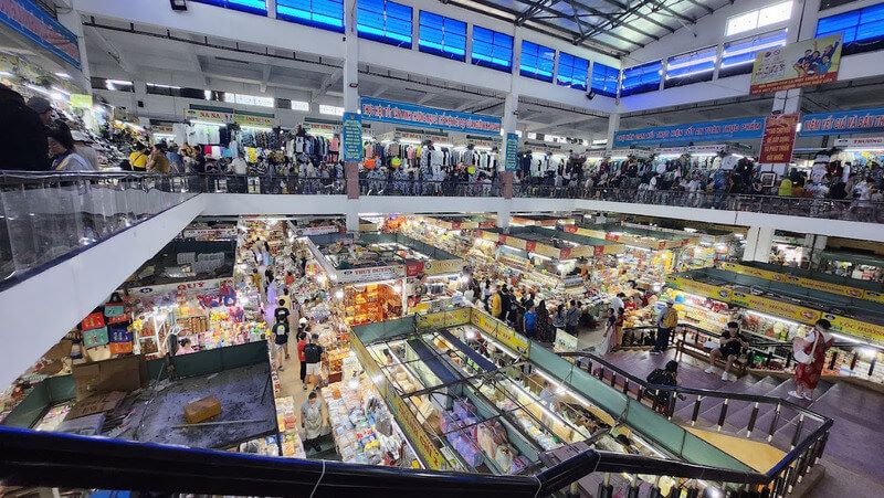Han Market Danang