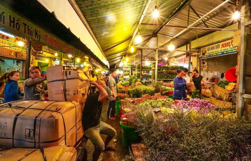 Ho Thi Ky Flower Market