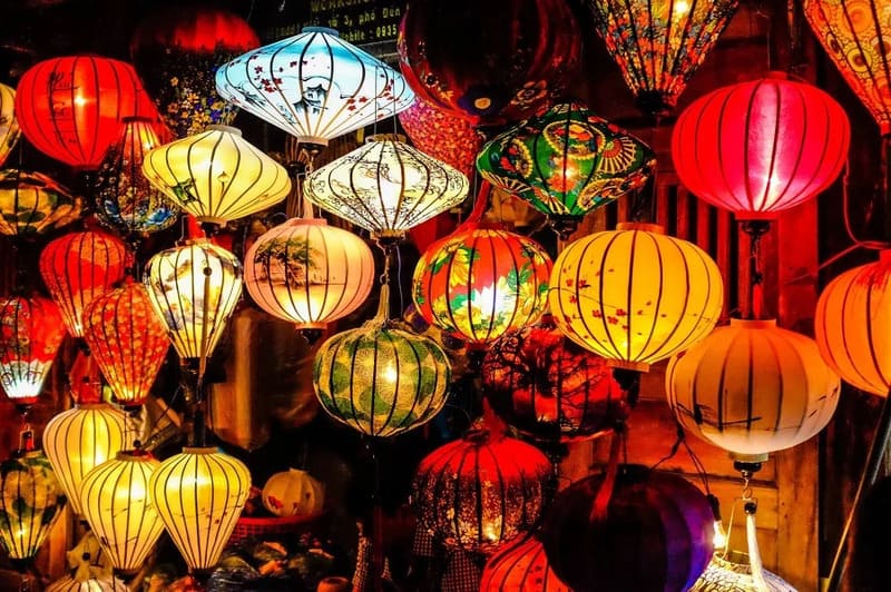 Hoi An Lantern Festival Guide Dates Activities Tips hoi-an-lantern-festival-guide-dates-activities-tips