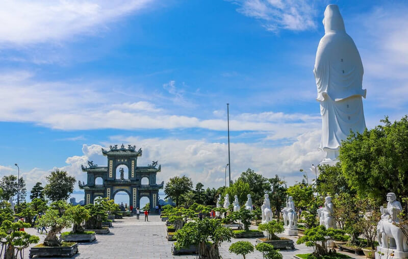 Linh Ung Pagoda Son Tra Peninsula
