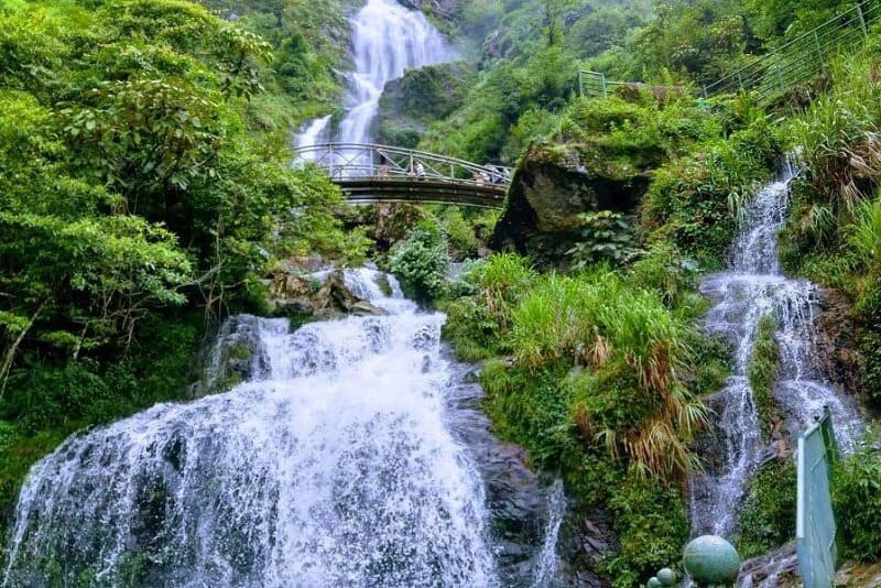 Love Waterfall