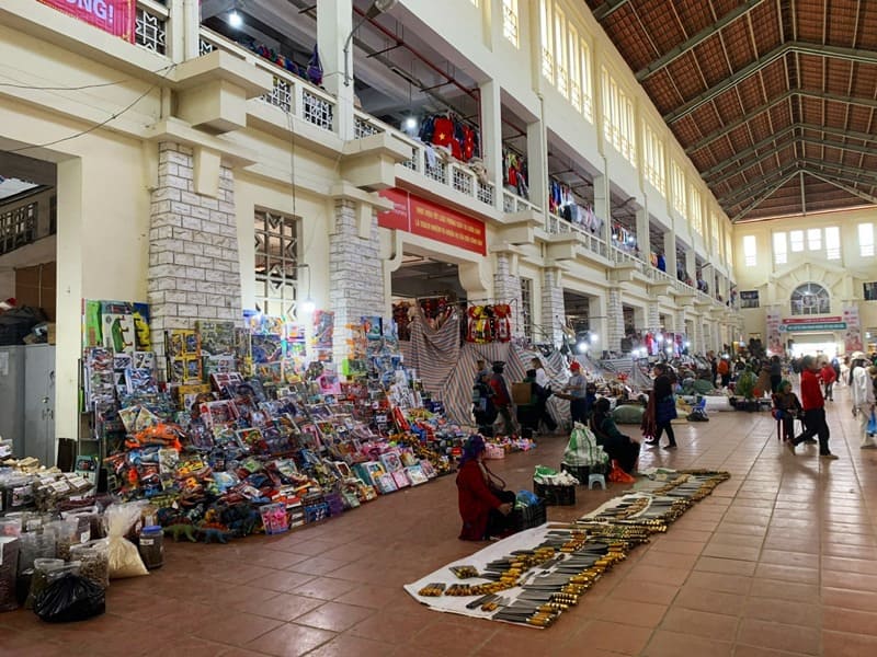 Sapa Central Market