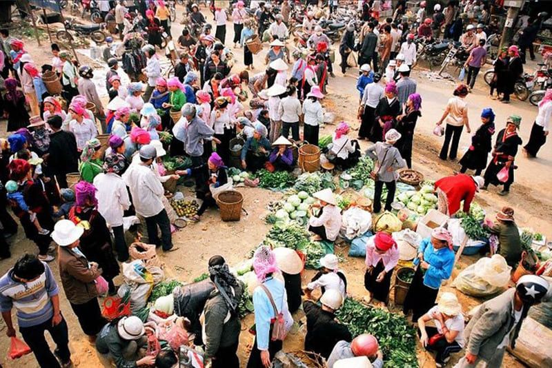 Cao Son Market