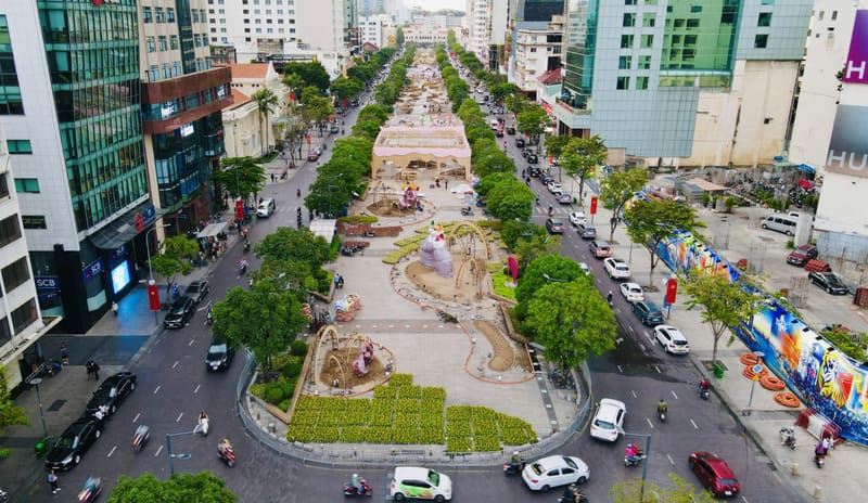 Nguyen Hue Street in District 1