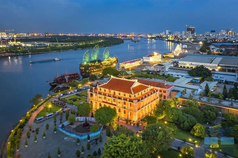 Nha Rong Wharf
