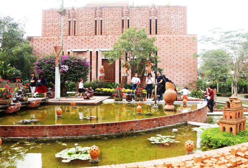 Thanh Ha Pottery Village