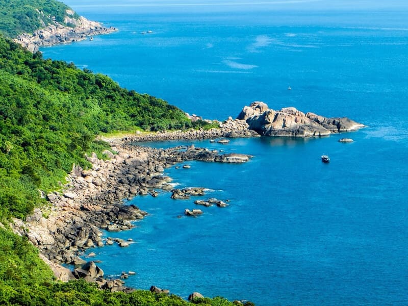 Son Tra Peninsula in March