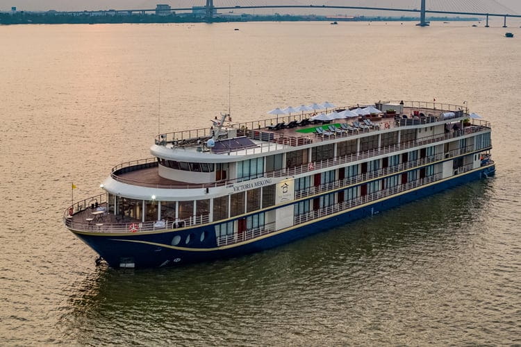 Victoria Cruise
