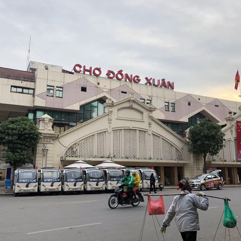 Dong Xuan Market