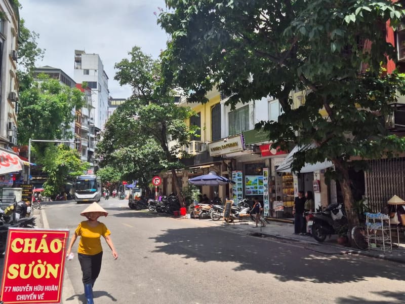 Hang Thung Street