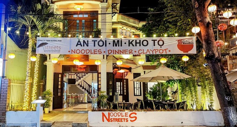 Streets Noodle House