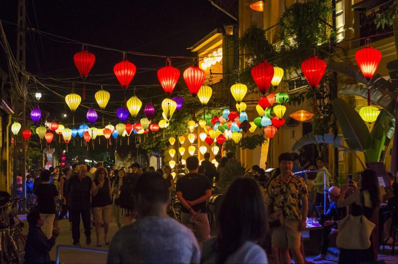 Nguyen Hoang night market