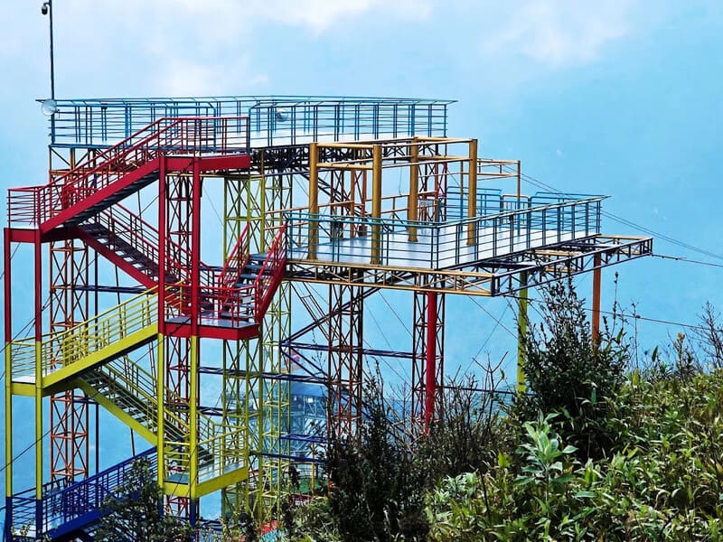 Bungee jumping area