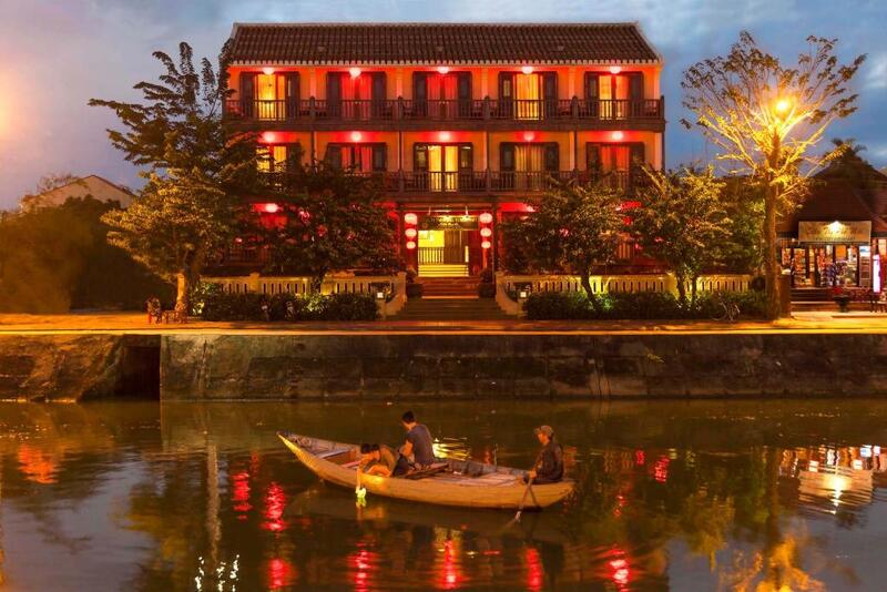 Little Hoi An at night